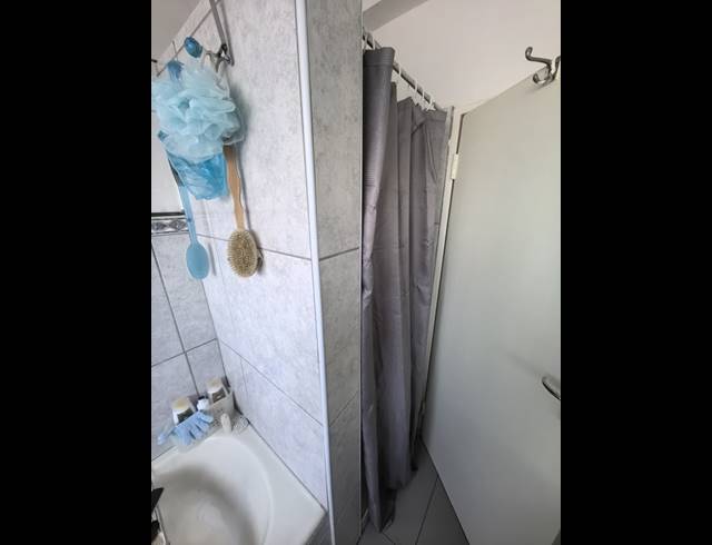 2 BEDROOM APARTMENT FOR SALE IN CYRILDENE
